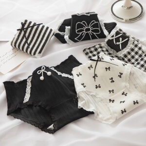 5Pcs/Set Soft Cotton Panties For Women Cute Girls Briefs Female Mid Waist Underwear Intimates Underpants Sexy Lingerie Shorts