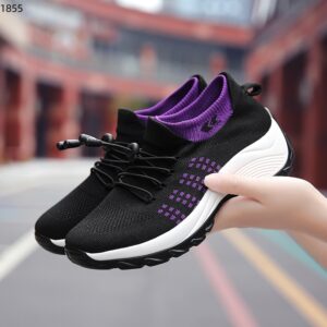 Sports shoes for women oversized running shoes breathable and lightweight mesh surfacenon pressure shoes soft soled casual shoes