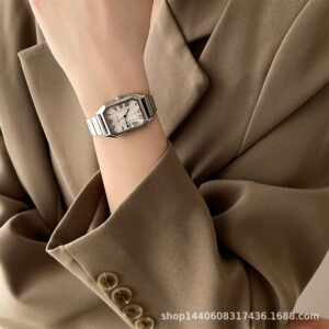 NAIDU niche retro Roman scale metal steel belt quartz watch female student 2023 New Advanced