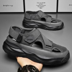Fashion Designer Men’s Sandals Breathable Casual Shoes for Men Outdoor Non Slip Beach Sandals 2024 New Male